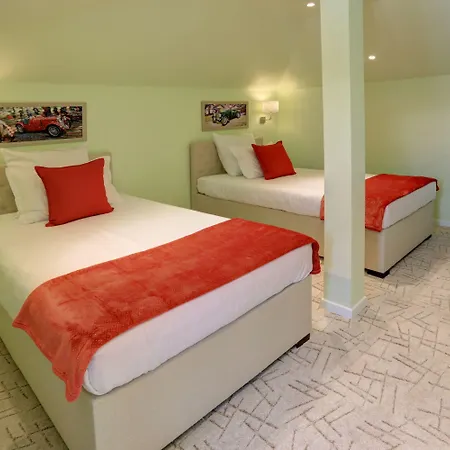 Boutique Pensión 4*